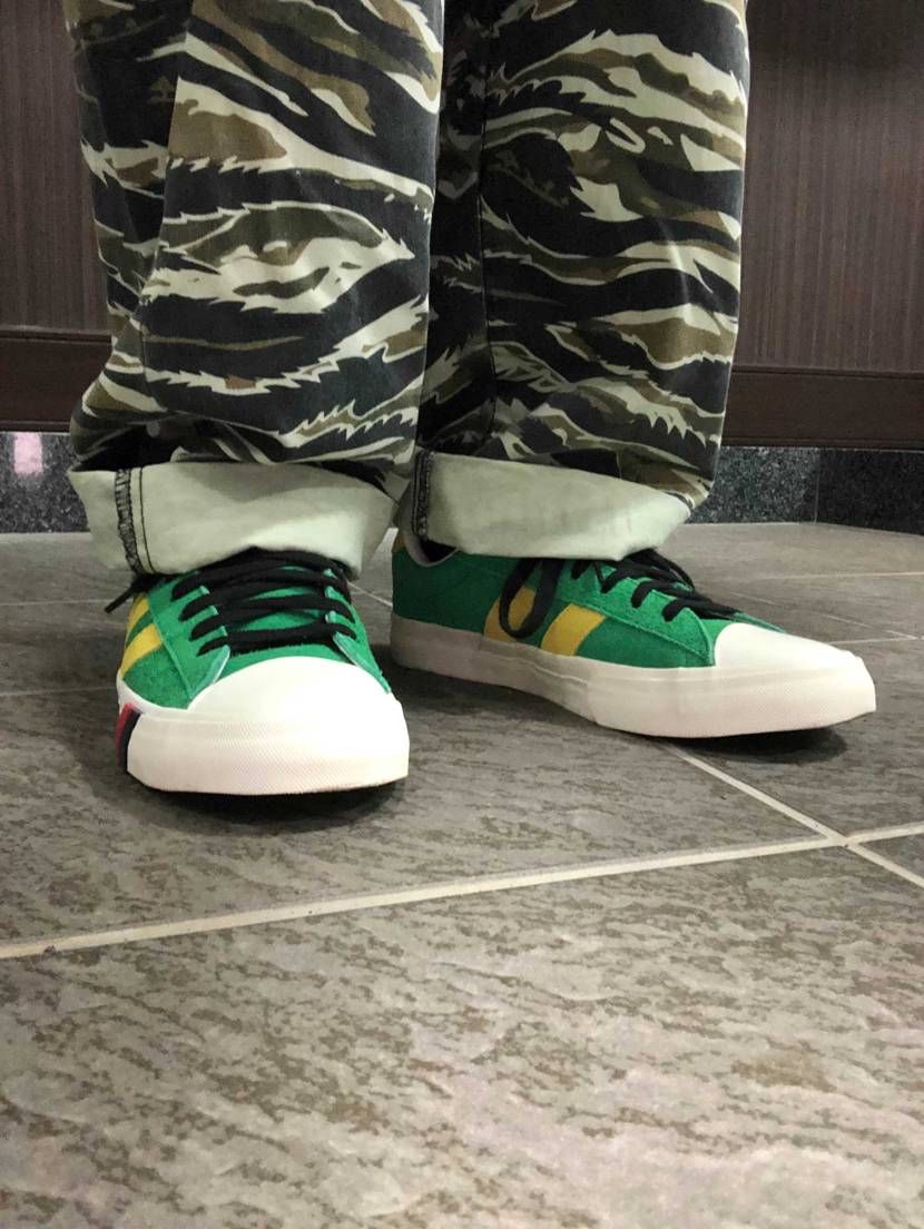 お疲れ様です
これから夜勤です
本日はpro keds royalplusで