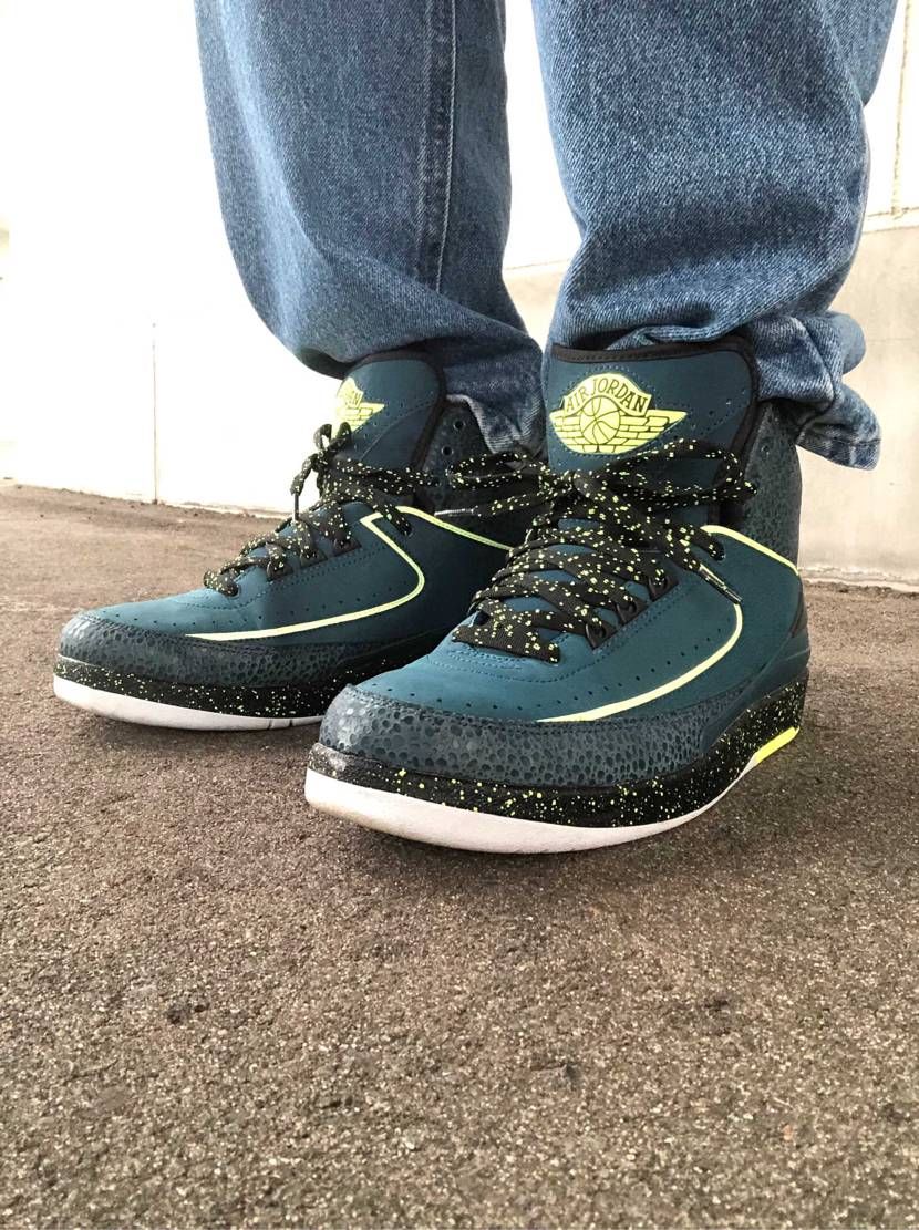 おはようございます
本日はair jordan2 "nightshade"です