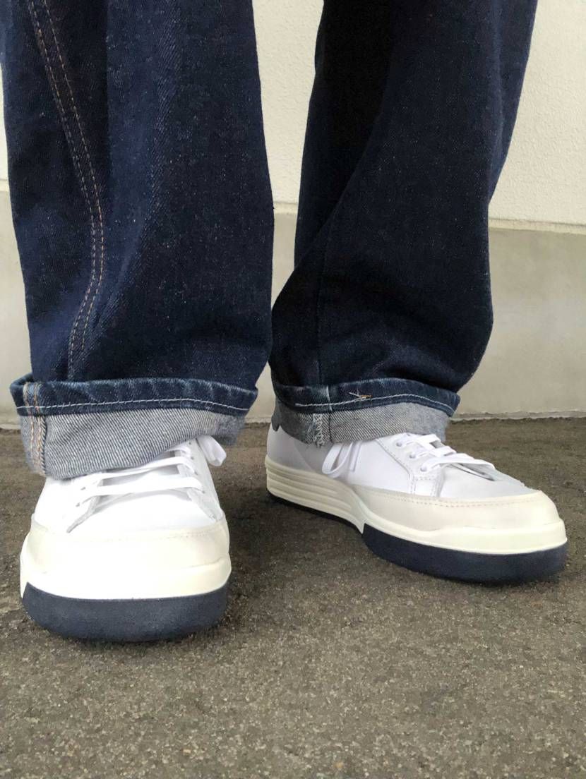 お疲れ様です
本日はadidas rodlaverです
