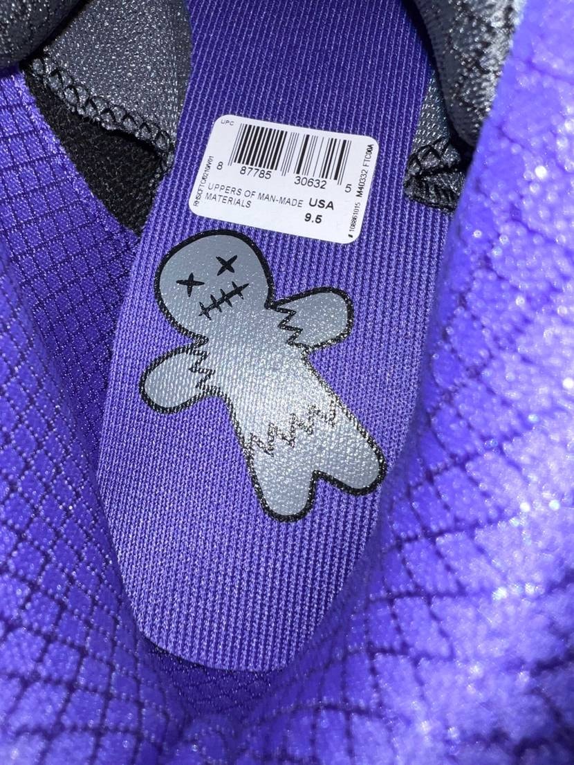 今年初スニーカー届きましたよぉ
このモデル名わかる人いるか