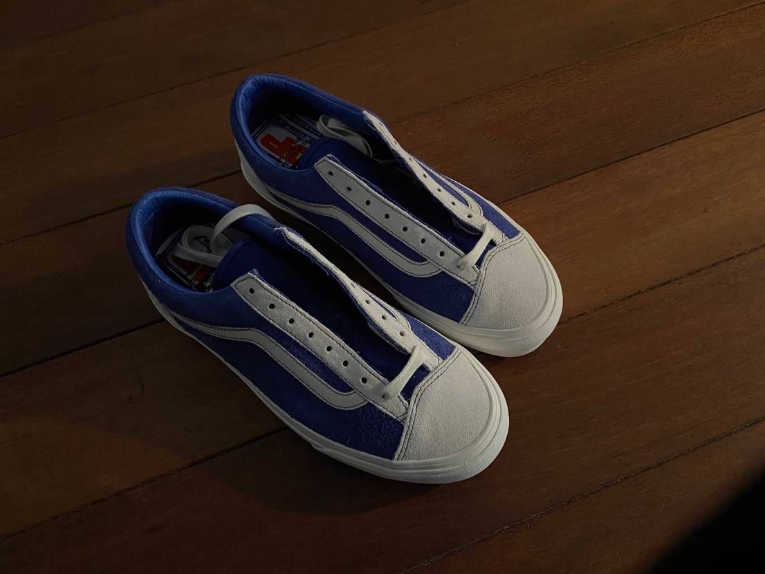Better Gift Shop × VANS
style 36

靴も箱