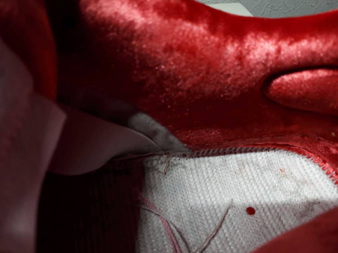 知識のあるかた、教えて下さい🙇
2足、違う時期にオークション