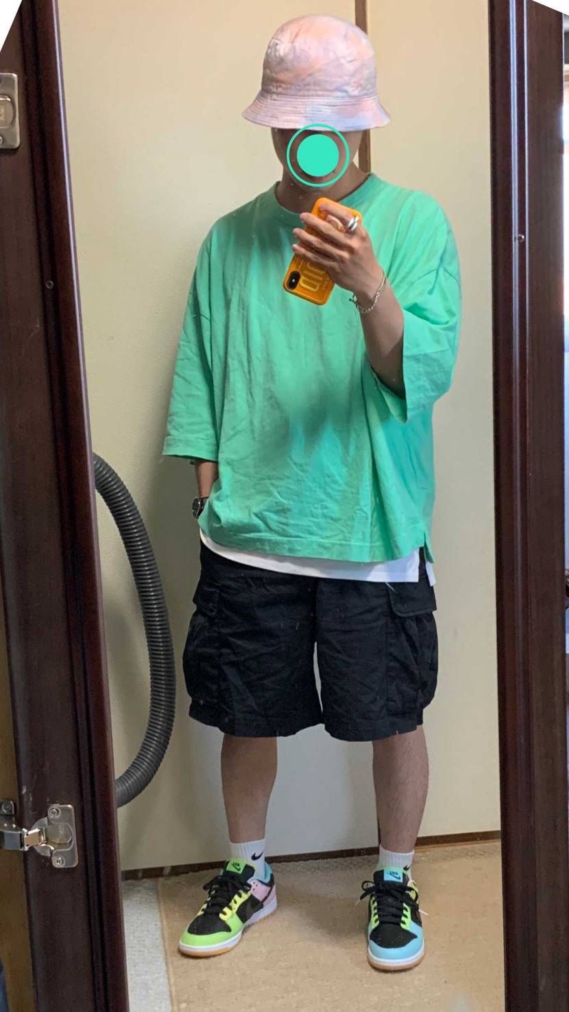 クソダサいとか服と合わせるのむずいとか
中には本気で思ってる人もおるかもやけど
