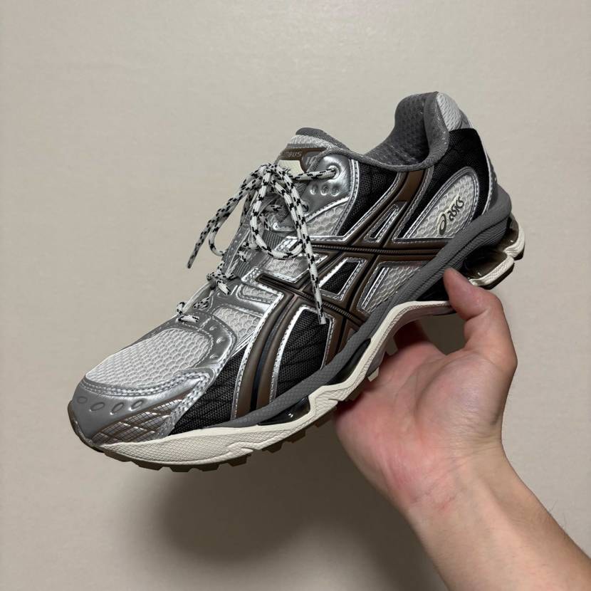 3月
特に買うものないかなぁって思ってたけど
意外と買ってたな
c.pとg