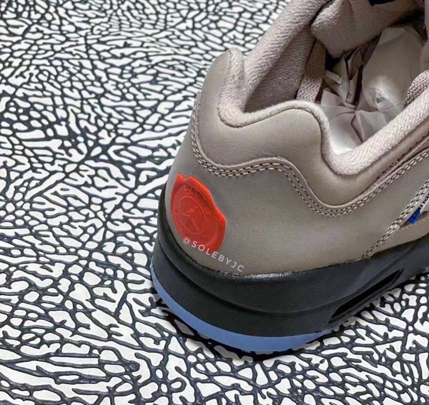 『パリ•サンジェルマン✖︎AJ5 LOW』

2022/
