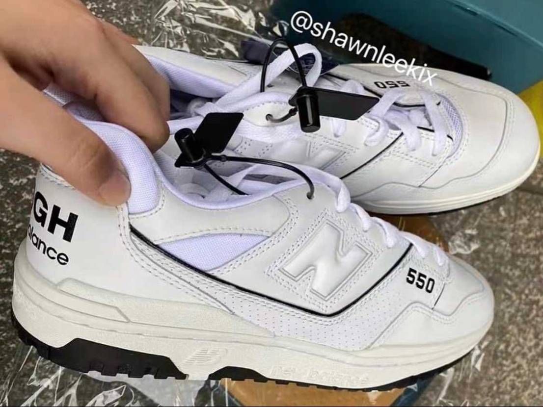 コムデ×NB550

2022年内リリース予定