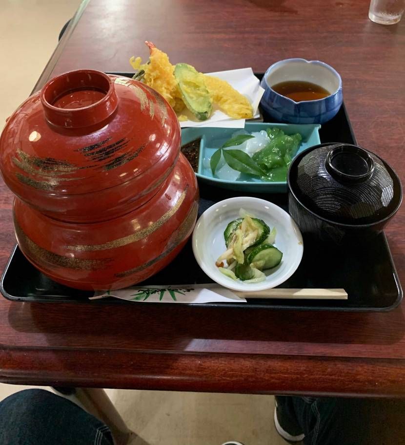 続•滝現物へ
トンネル内は涼しいですが出入り口を出ると蒸し暑さがどっと来ました
