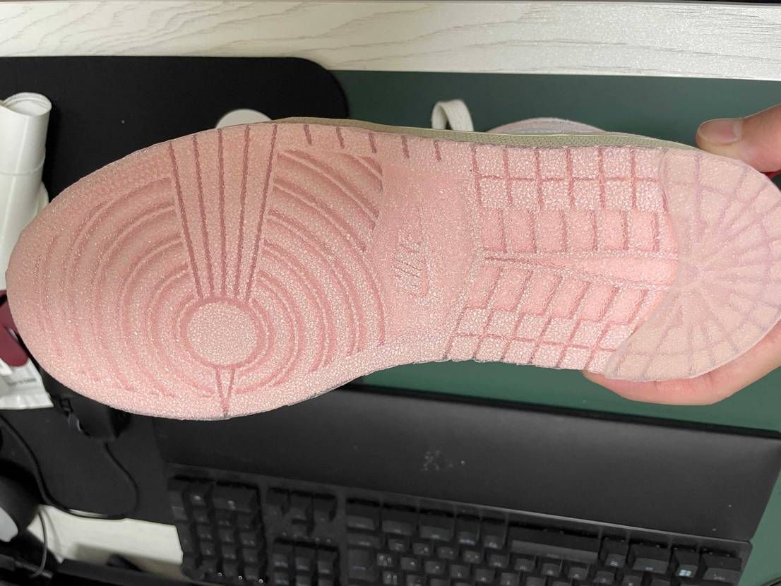 ソール擦り減りマンなのでkickswrapさんのsoleplus2.0装着
こ