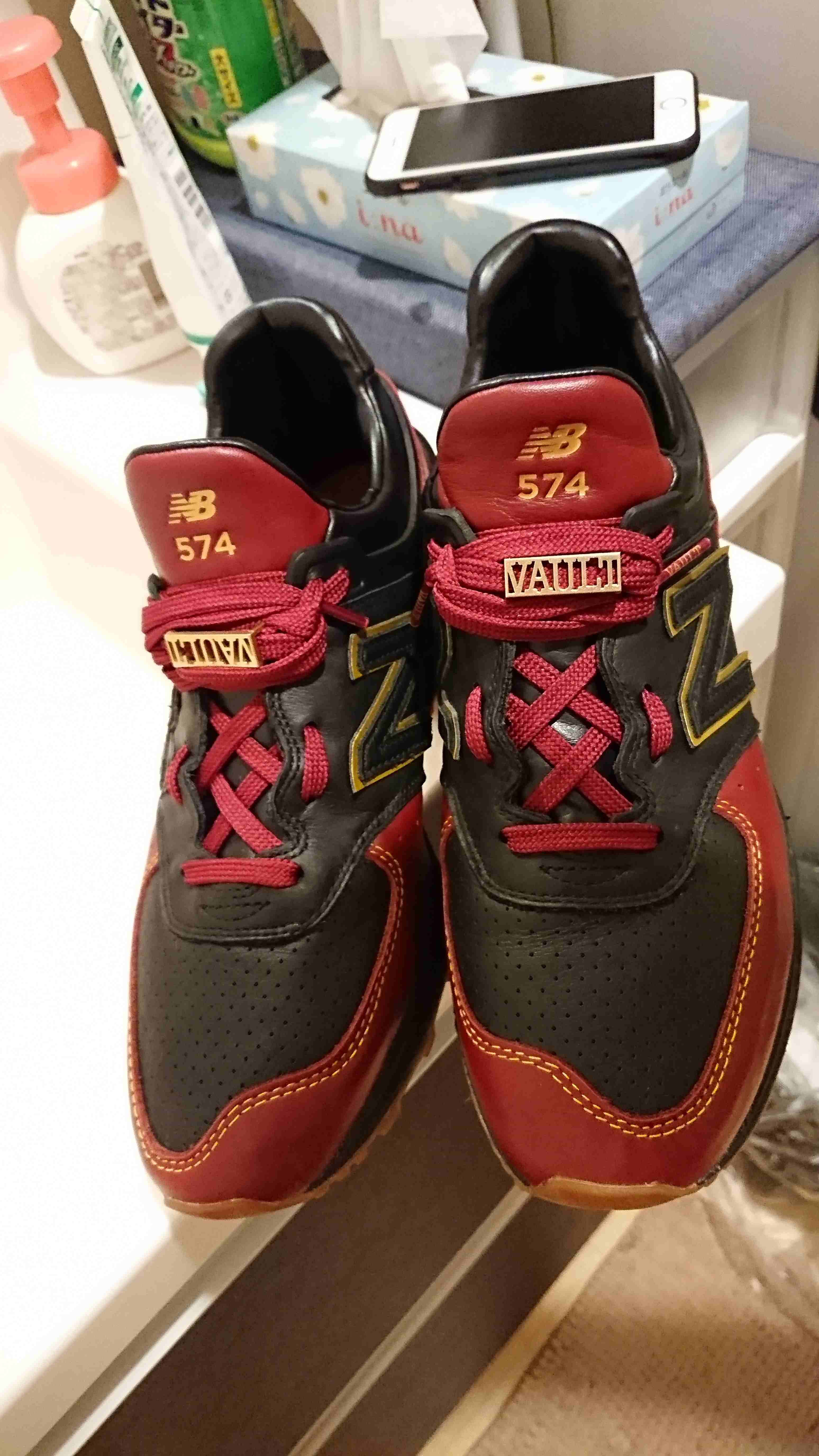 #あり？なし？？
紐の結びかた…自己流で試して2時間…紐を切