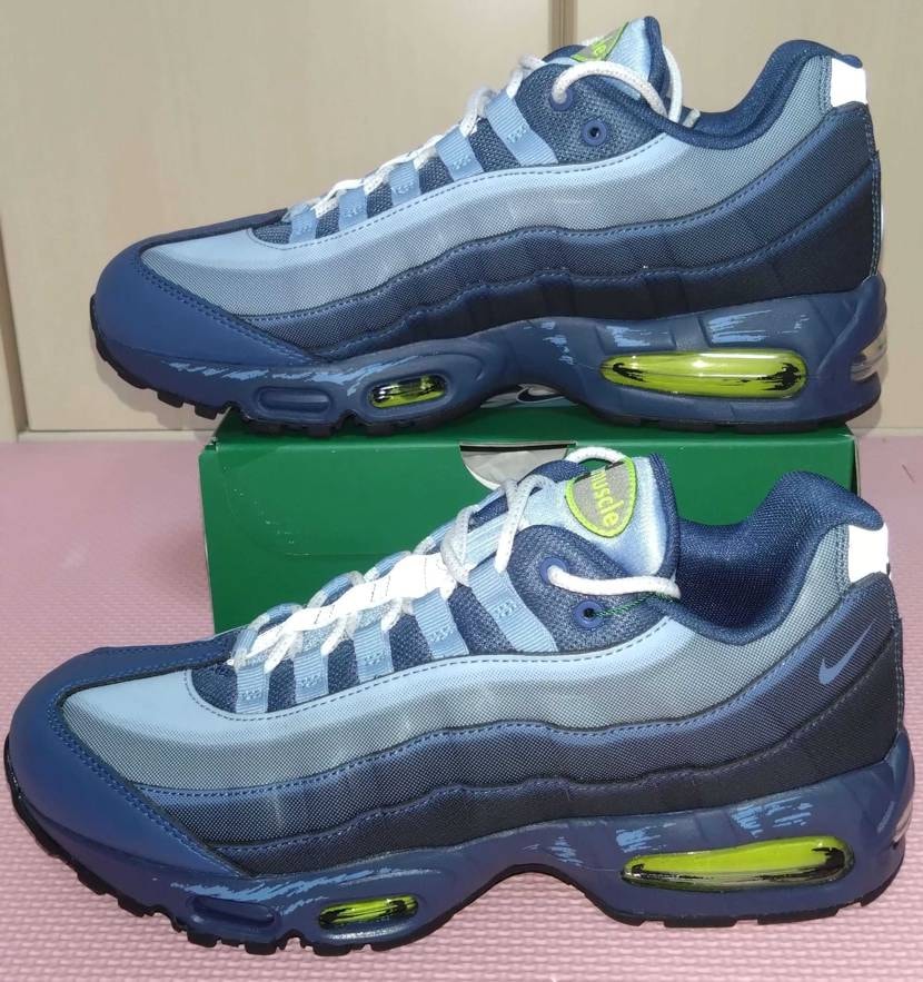 プレ値で先に買ってしまったけど…
明日は当てるぞー( TД