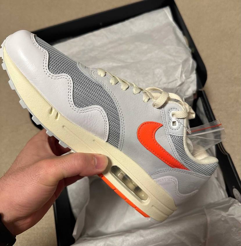 日本国内で我しか持っていないことを望む🤩🤩
#nike #am1 #スニーカー