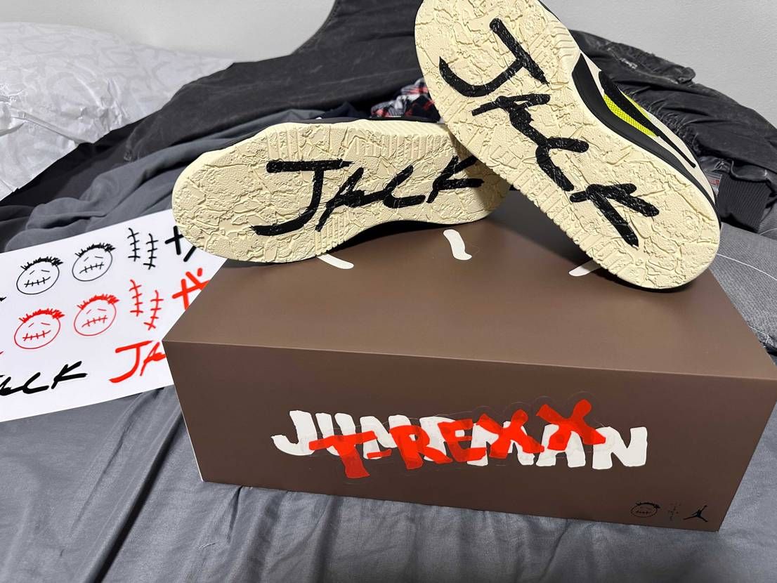 travis出品してます！
よろしくお願いします☺︎