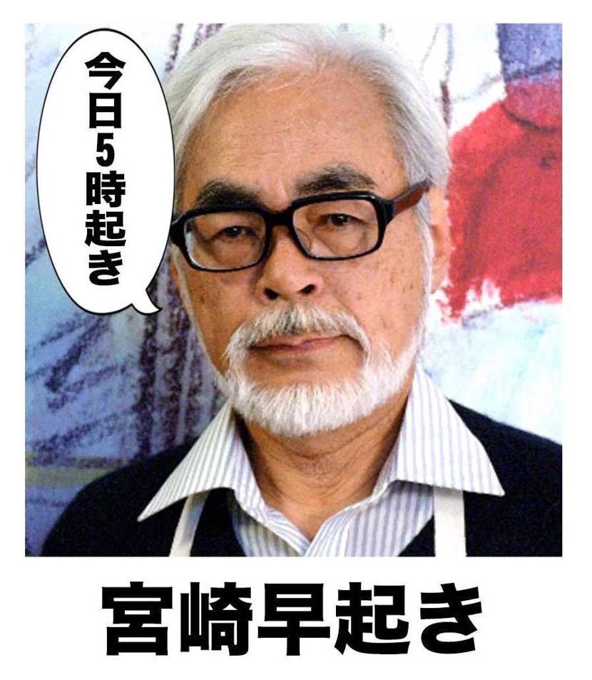 スケボー始めようかと思うのですが
身長でデッキを選ぶのですか？それとも足のサイ