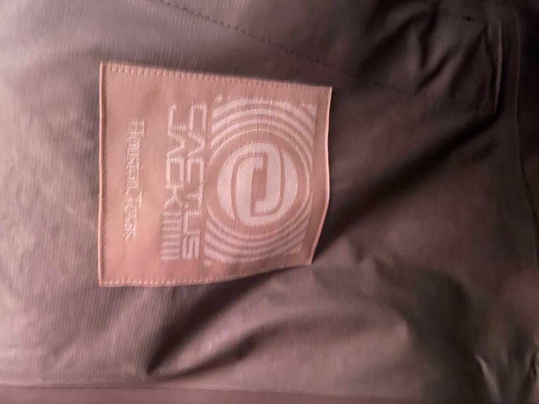  Travis アパレル ゴア インフィニjacket到着〜