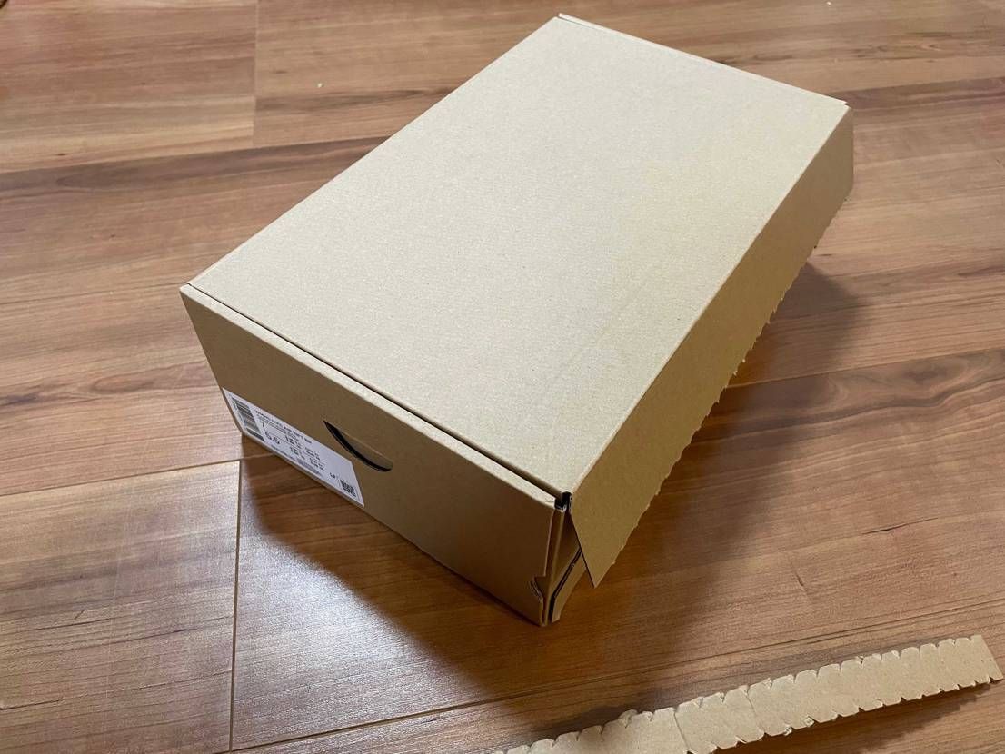 妻に頼まれてエアリフト買ったら、噂の伝票直貼ボックスきました。
これはこれでア