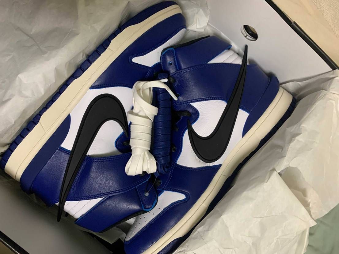 色味が深くて最高
スウォッシュもかっこいいな