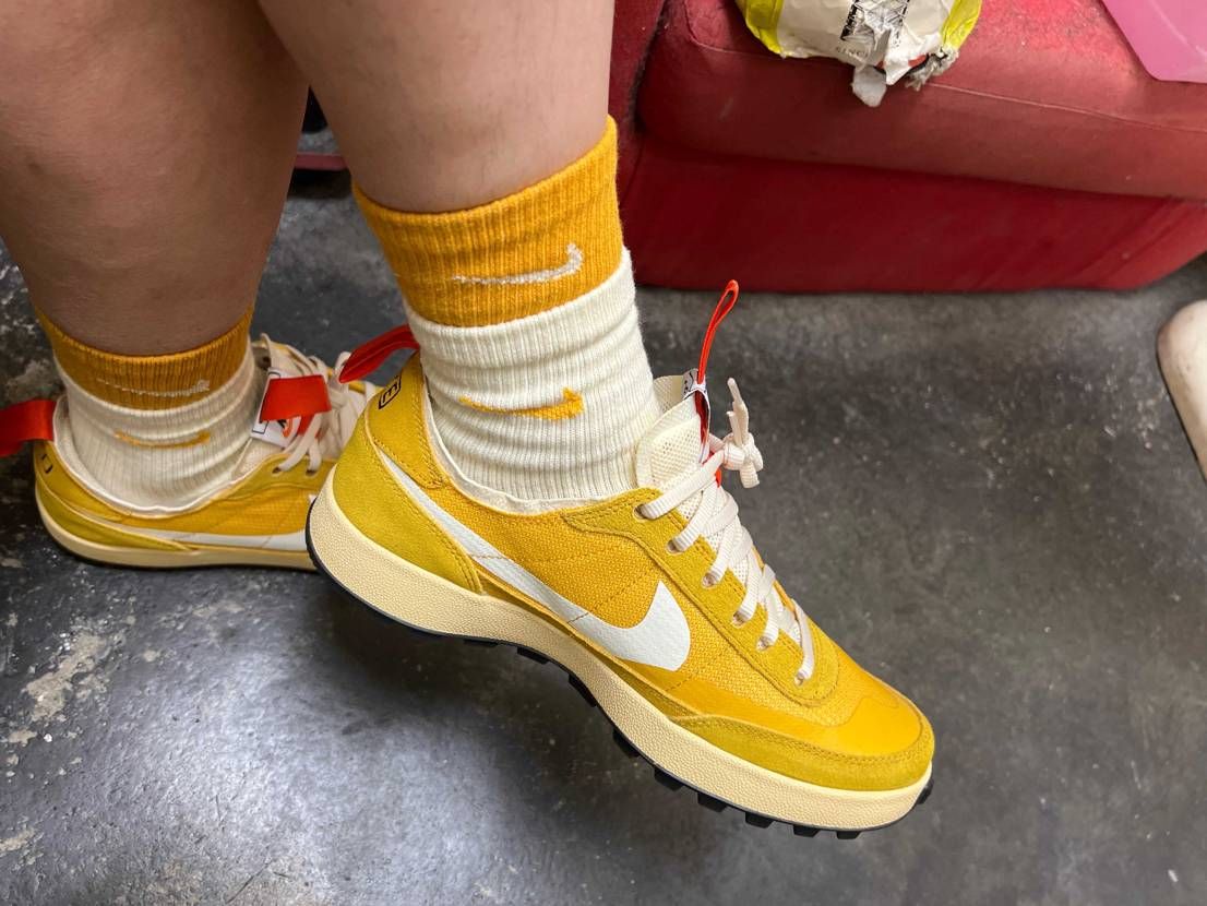 久しぶりにトム・サックス履いた。
軽いし通気性もいいよね。