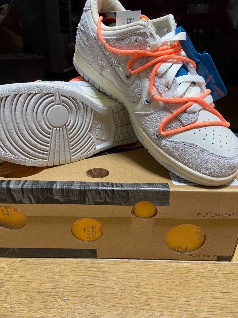 私の人生初DUNK(//∇//)
箱も靴も可愛すぎて死ぬかと思いました(๑• 