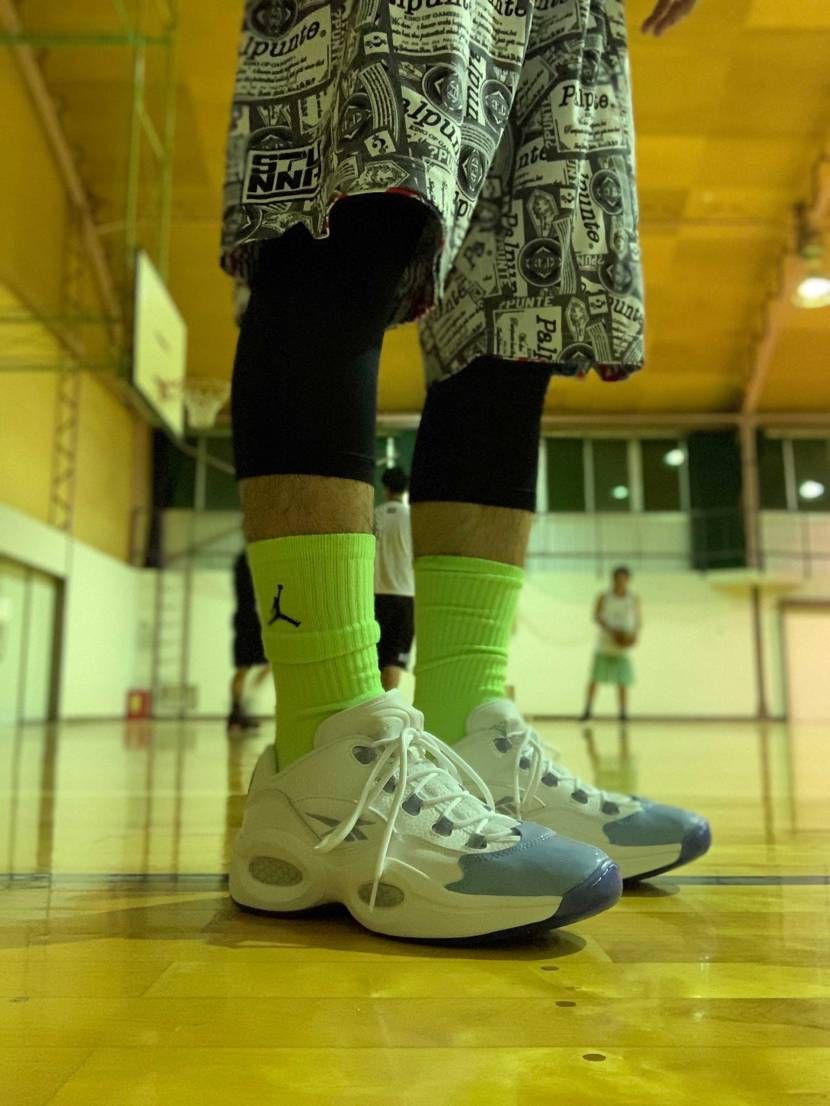 やっぱりかっこいい！！アウトソールは素材が改良されてたかな？昔より格段にグリップ