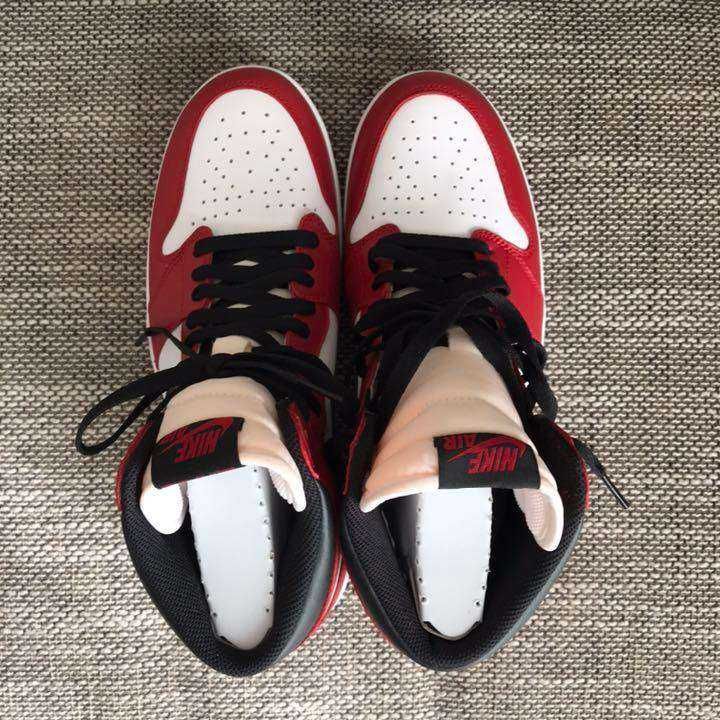 値下げ交渉も受け付けます。

購入から1年ほど経っており