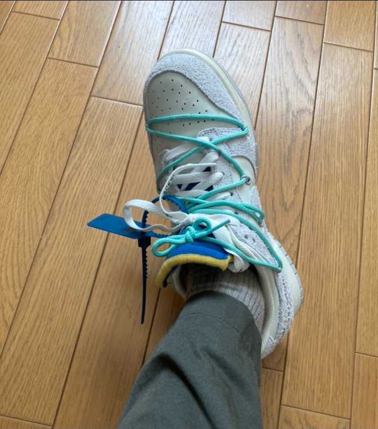 色々試したけど元のオレンジかグリーン系が良さそう。
変え紐