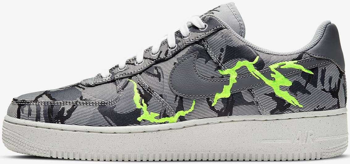 このAF1って日本で出るかご存知の方いたら教えて下さい
