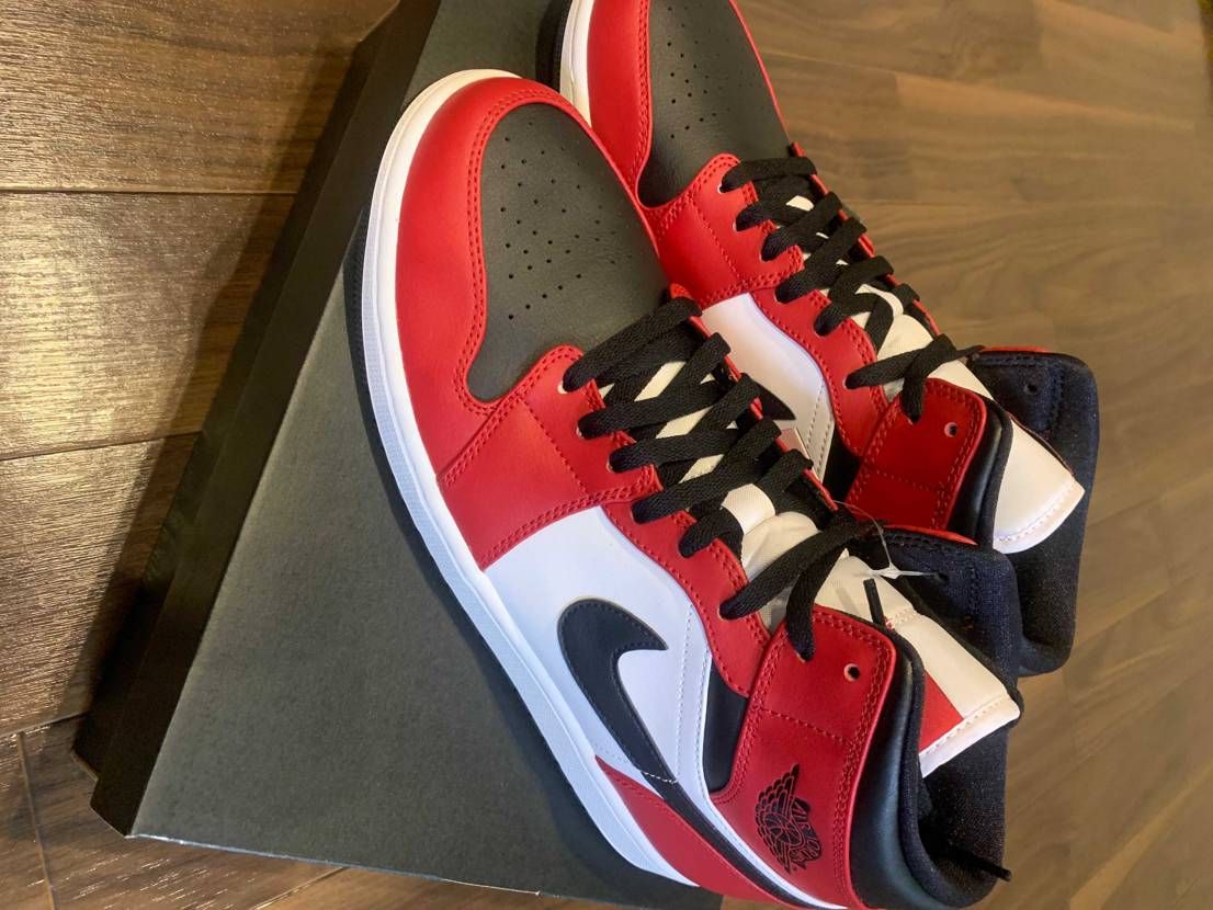 NIKEさんから届きましたMID♪

シカゴカラー持ってないし、ずっと憧れて