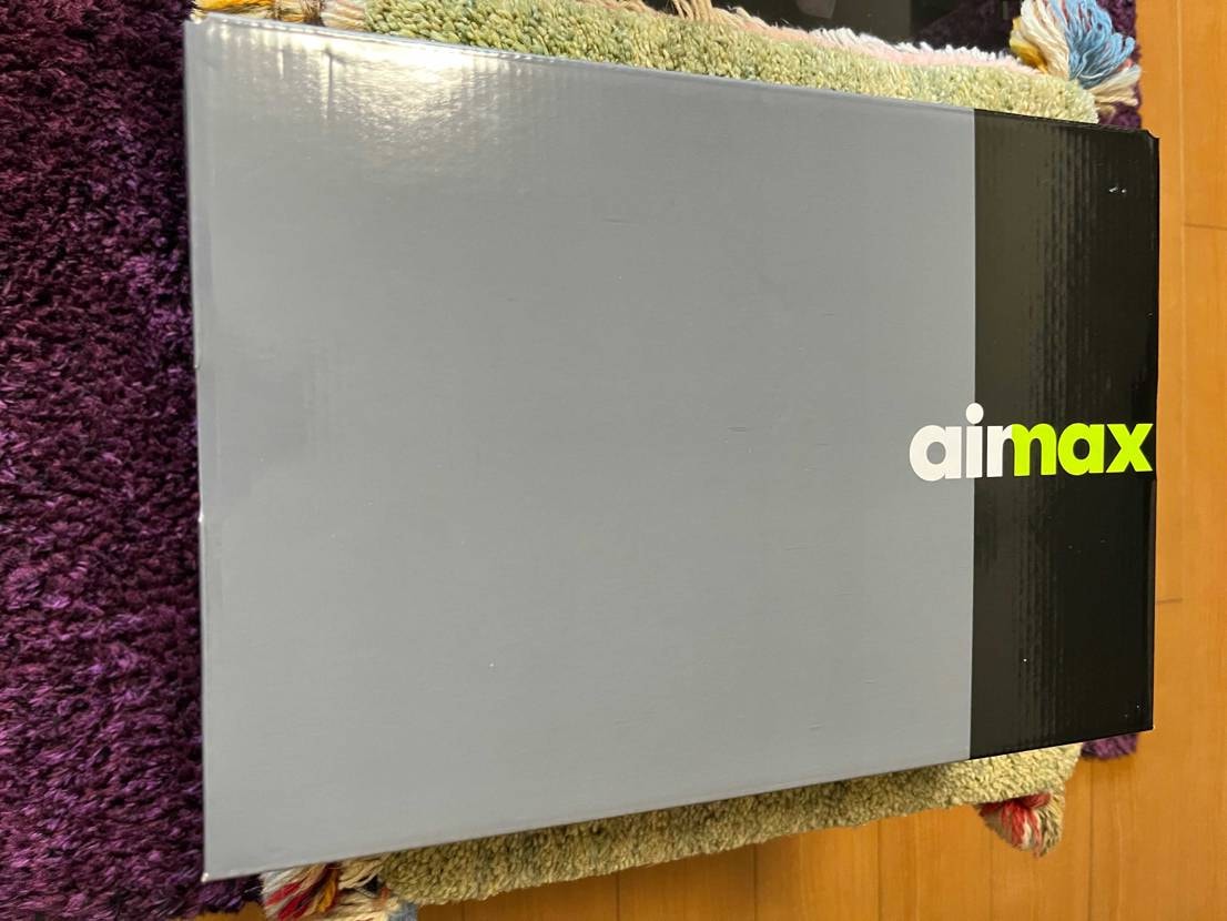 某店舗で2番入店。10時に並び、10時3分にマイサイ28cm