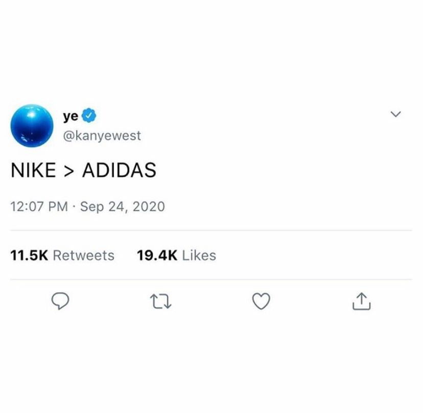 シンプルwww
カニエ、カムバック！