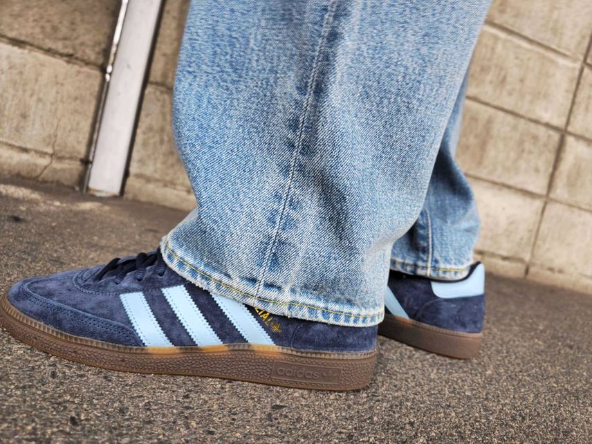 渋い👍
めっちゃ久しぶりにadidas履いた