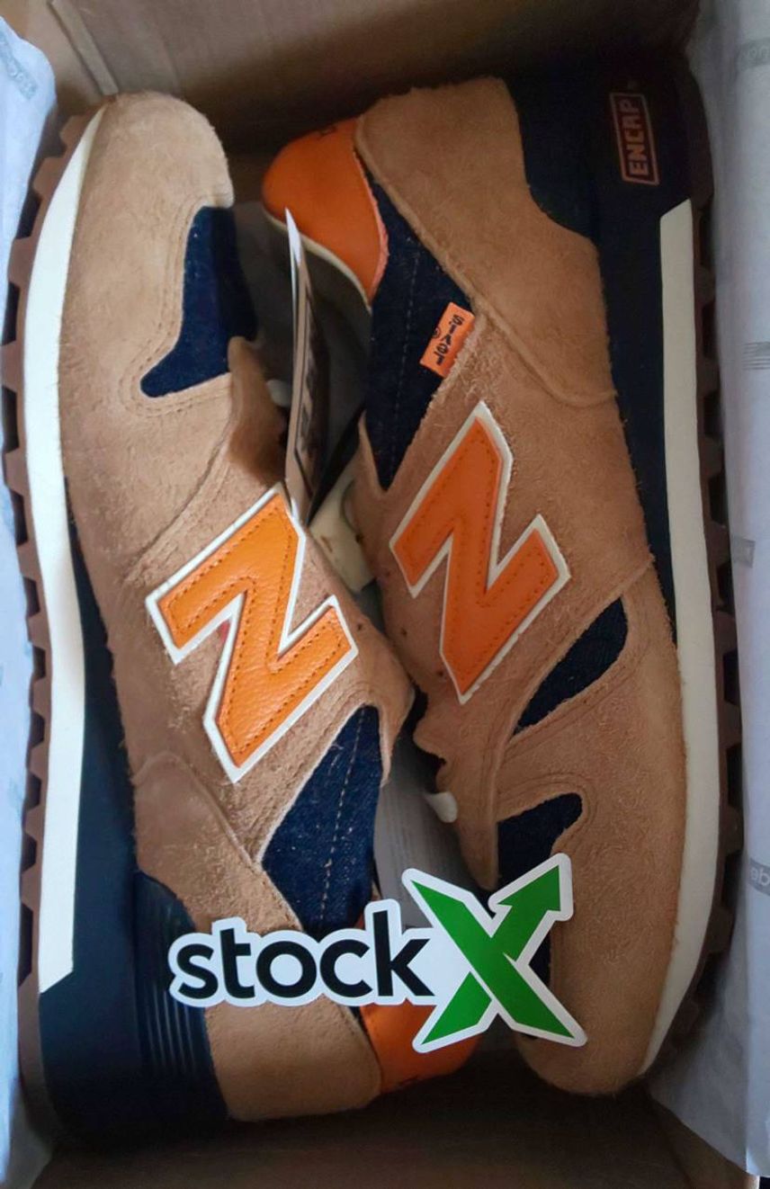 StockXにて初購入。
New Balance×Levi'sの1300!
想像