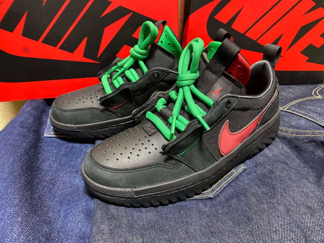 これ、AJ1なの? って思ったけど、これはこれで可愛くていい