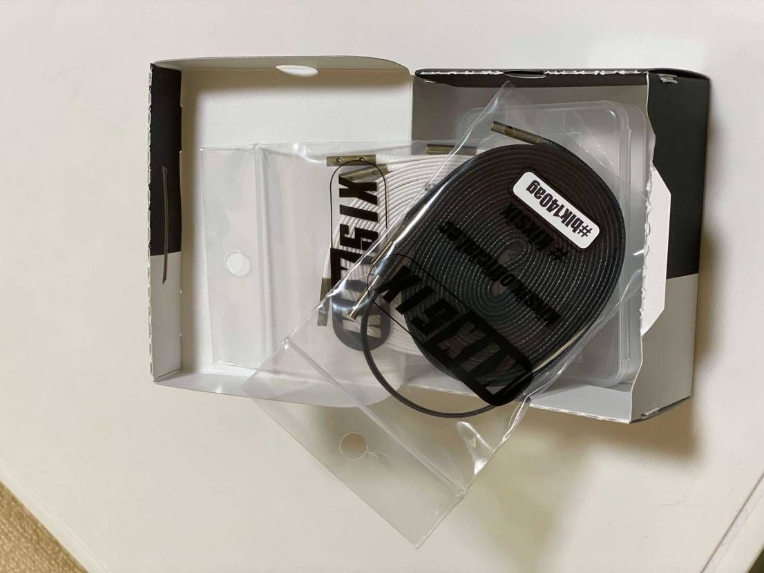 先にレースだけ買っといた。
え? 靴? そりゃ、SNKRS様