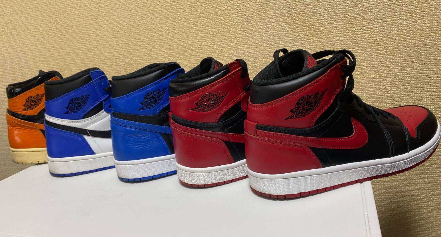 AJ1 比較画像です。 画像右から 13BRED、85バーシ
