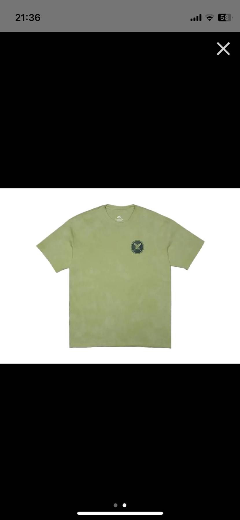 このtシャツのサイズ表とかってどっかにのってたりしますか？
わかる方教えて下さ