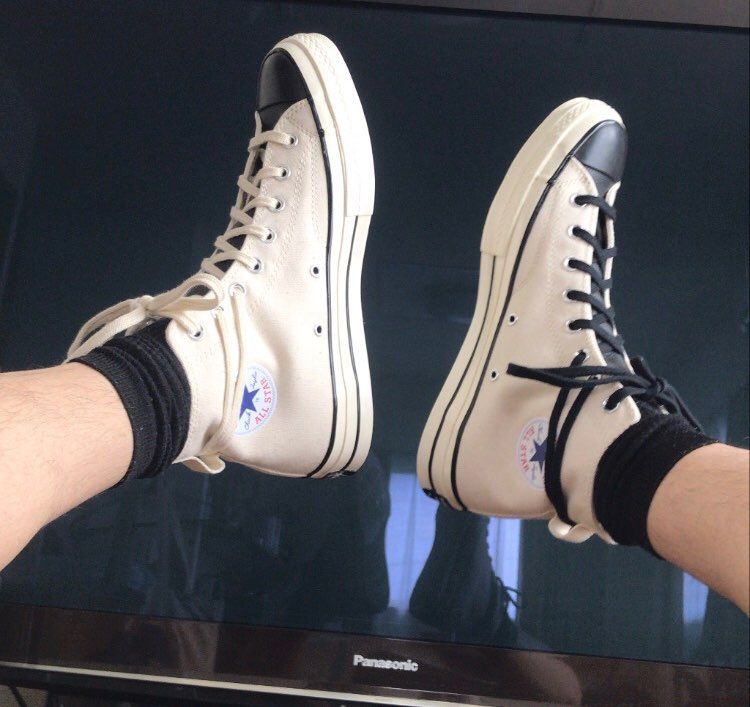 届いた🙃

ヒモ白も黒も好きけどワックスの黒とか良くないですか？