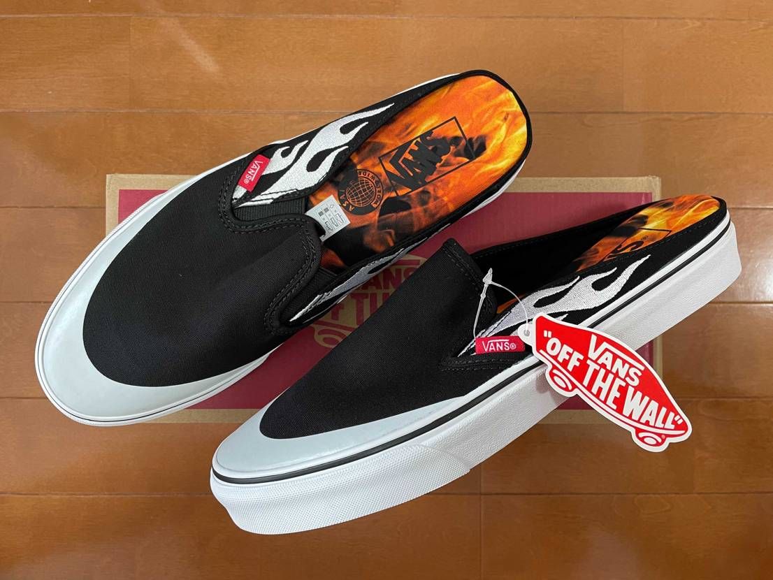 前回のモデルはキャンセル続きで買えませんでしたが、今回のミュールはUSVansサ