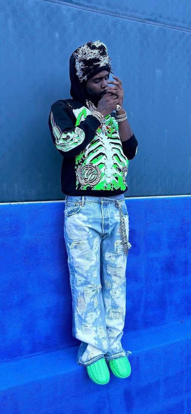 忘れた頃に！
履き心地はインソールがついてる分、他のフォー