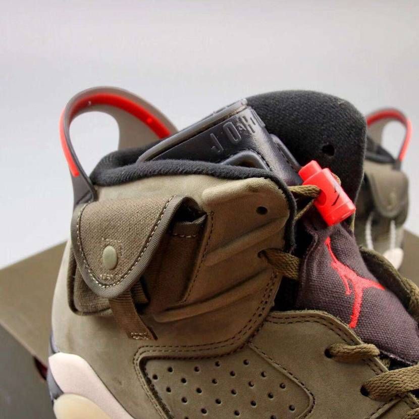 Travis Scott x Air Jordan 6 海外