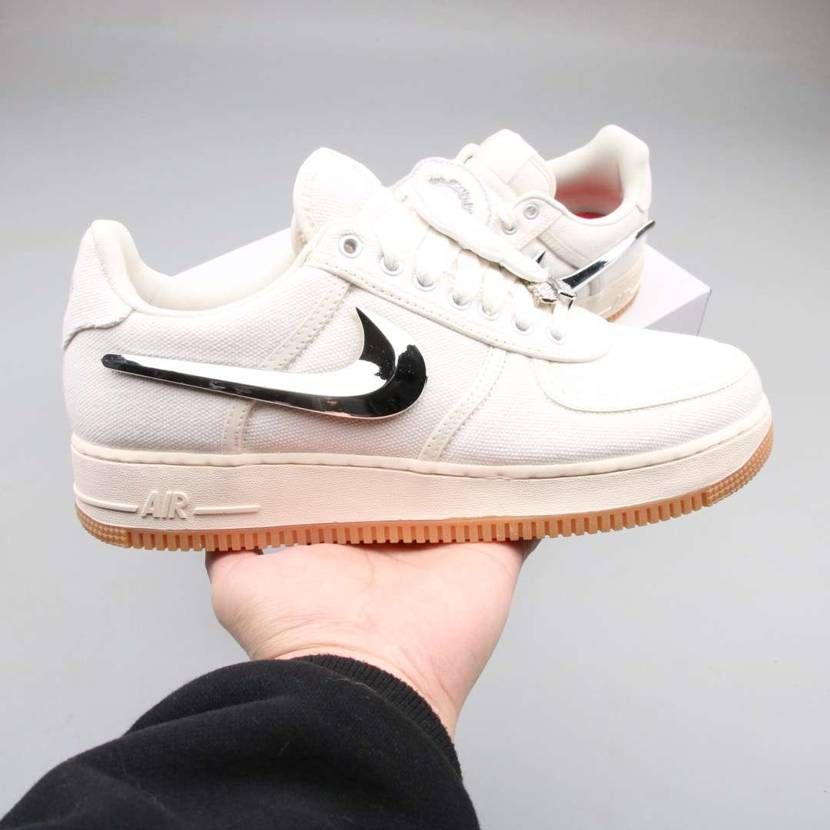 Travis Scott X Nike Air Force 