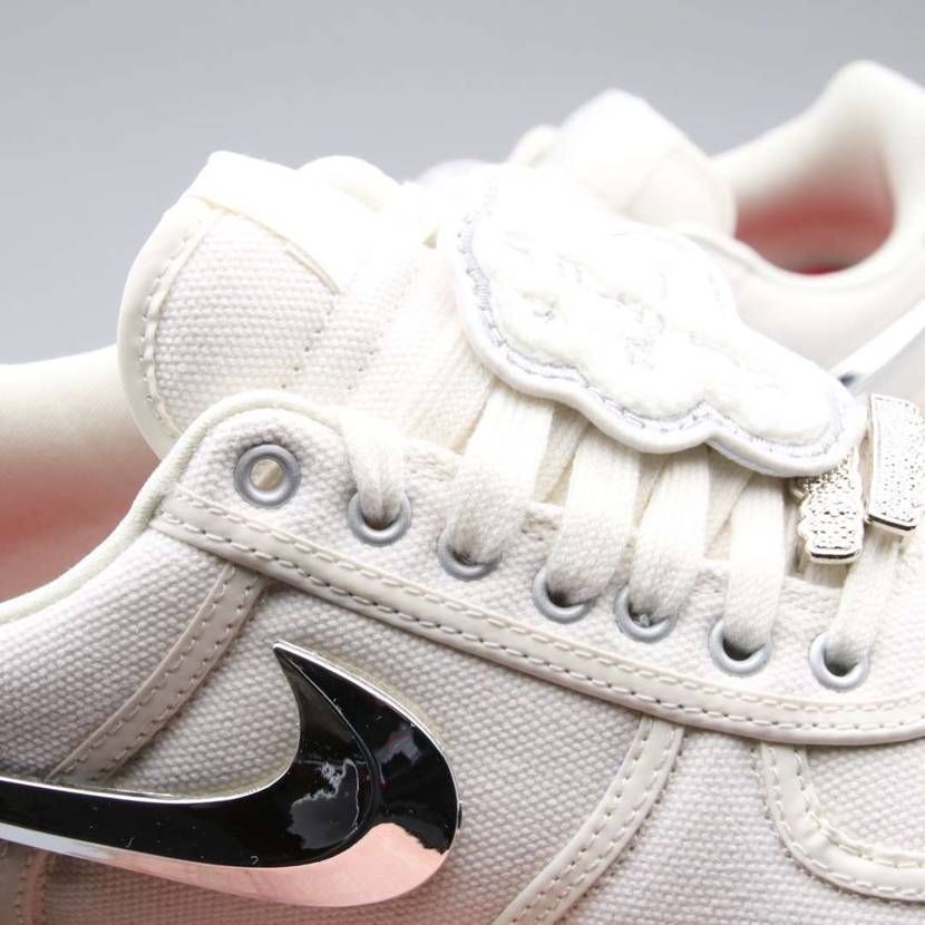 Travis Scott X Nike Air Force 