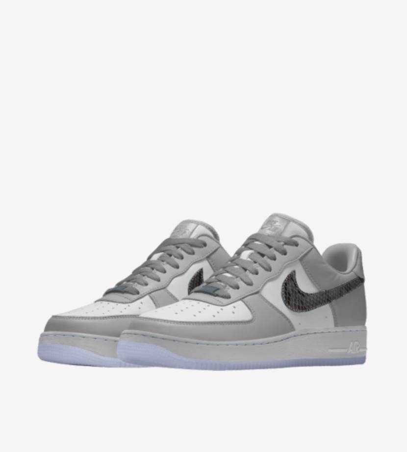 GW前に注文したNIKE BY YOUが到着。
スウッシュ