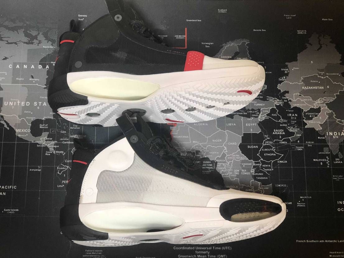 #未使 #新品
28cmの靴を出品します。気になる方はチェック!#nike #