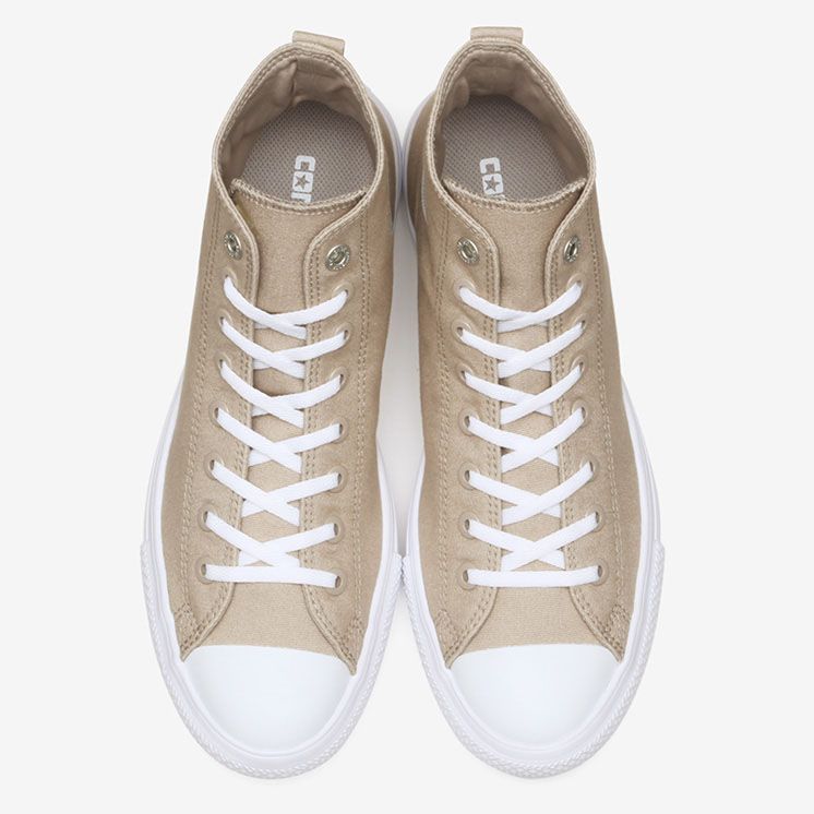 「DESIGN YOURSELF/LIGHT」をテーマにした