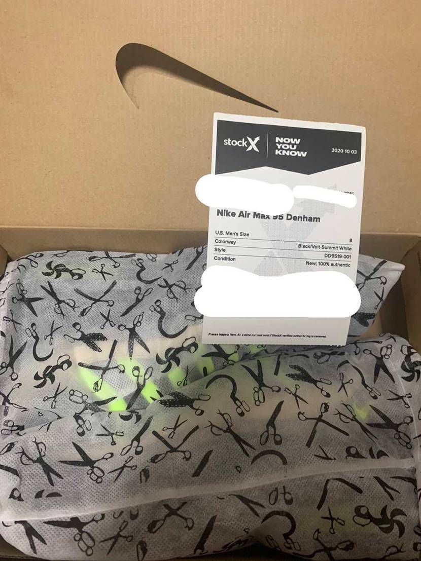 半月以上経ったけどやっとスットコから届いた。
ちなみに同梱物ってこれだけですか