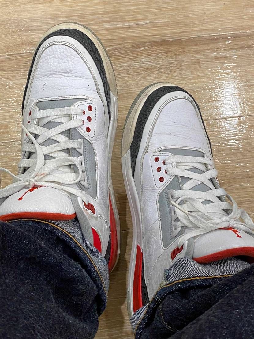 最近AJ3が履きやすい。
行き過ぎてない感がいい。