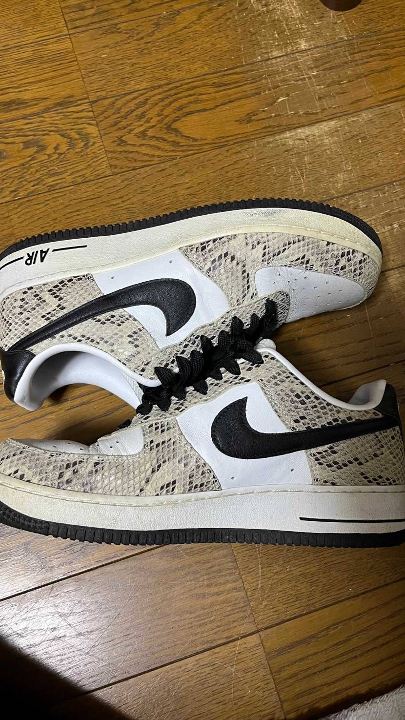 白蛇風BYYOU中古10000円くらいでどおですか？