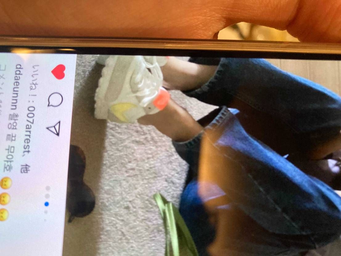 このナイキのスニーカーの種類わかる人いますか？😥
彼女がほしいらしいんですが調