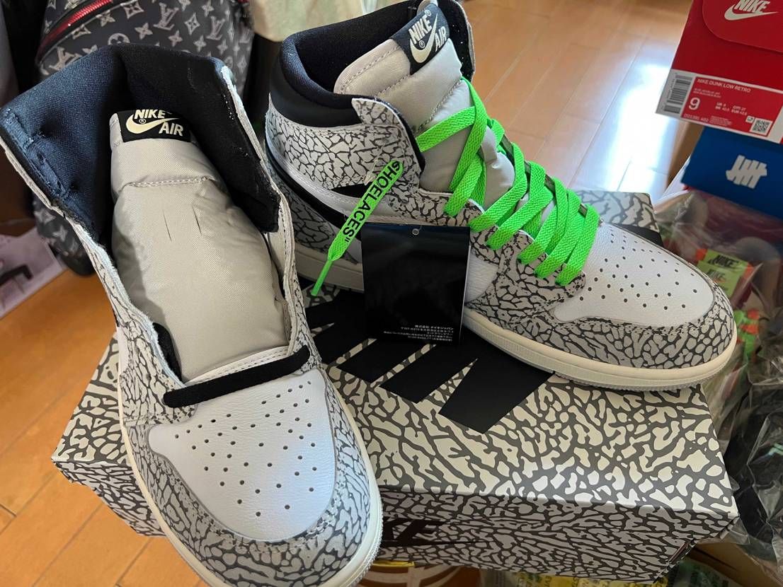 数ヶ月振りに投稿‼️
スニーカー買うのやめなきゃ‼️って思