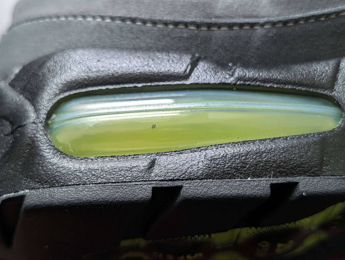 詳しい方、主観で構いませんので、ご教授下さい。
先日ナイキ.comで初当選した